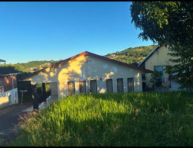 4 BEDROOM HOUSE FOR SALE IN RESERVOIR HILLS